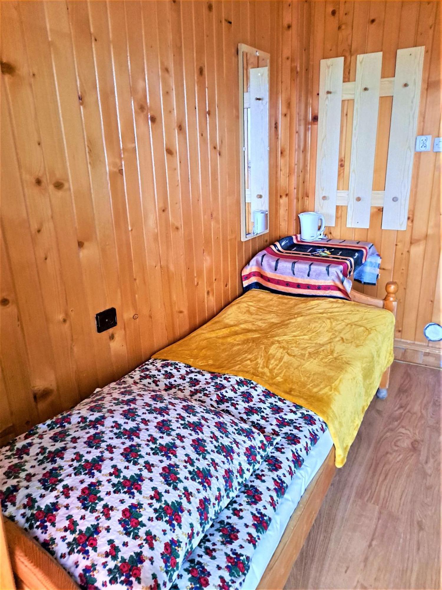 "Harnas" Zab-Bustryk Hotel Værelse billede