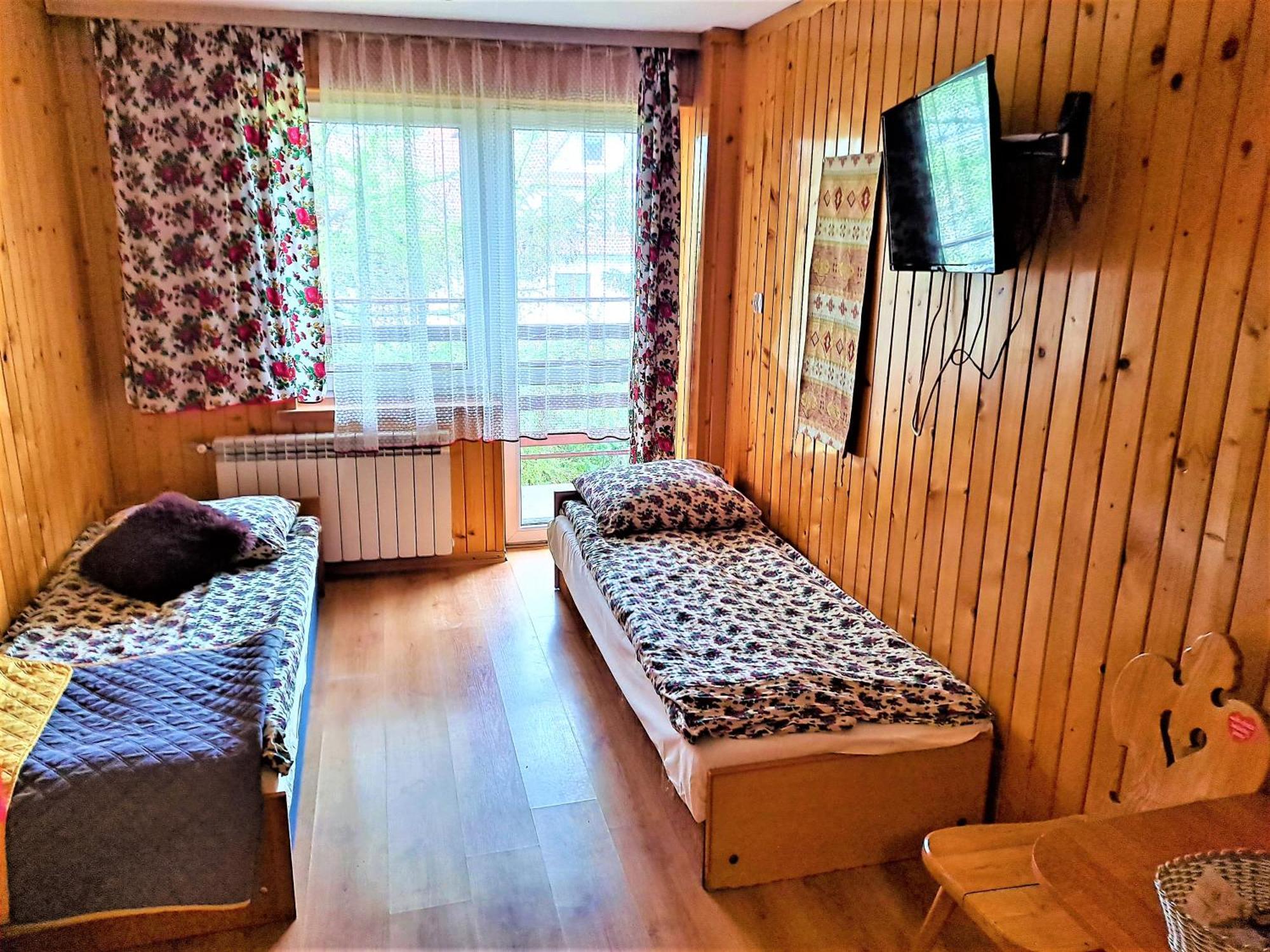 "Harnas" Zab-Bustryk Hotel Værelse billede