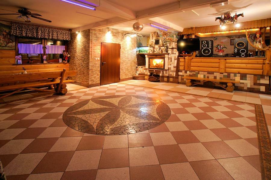 "Harnas" Zab-Bustryk Hotel Eksteriør billede
